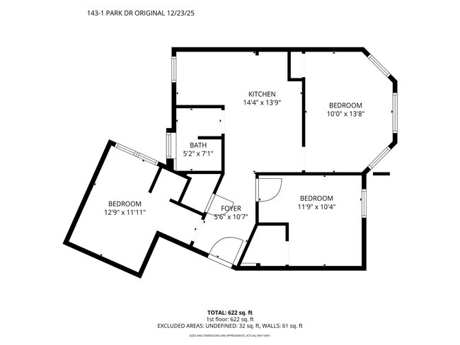 Building Photo - 143 Park Dr