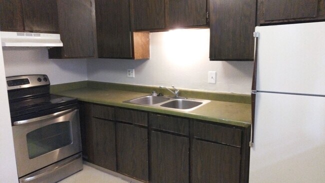 Foto del edificio - Peaceful 1- & 2-Bedroom Homes Surrounded b...