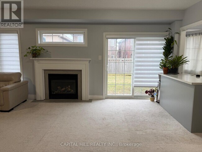 Building Photo - 21 Crellin St