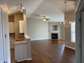 Building Photo - 3708 Cotswold Terrace
