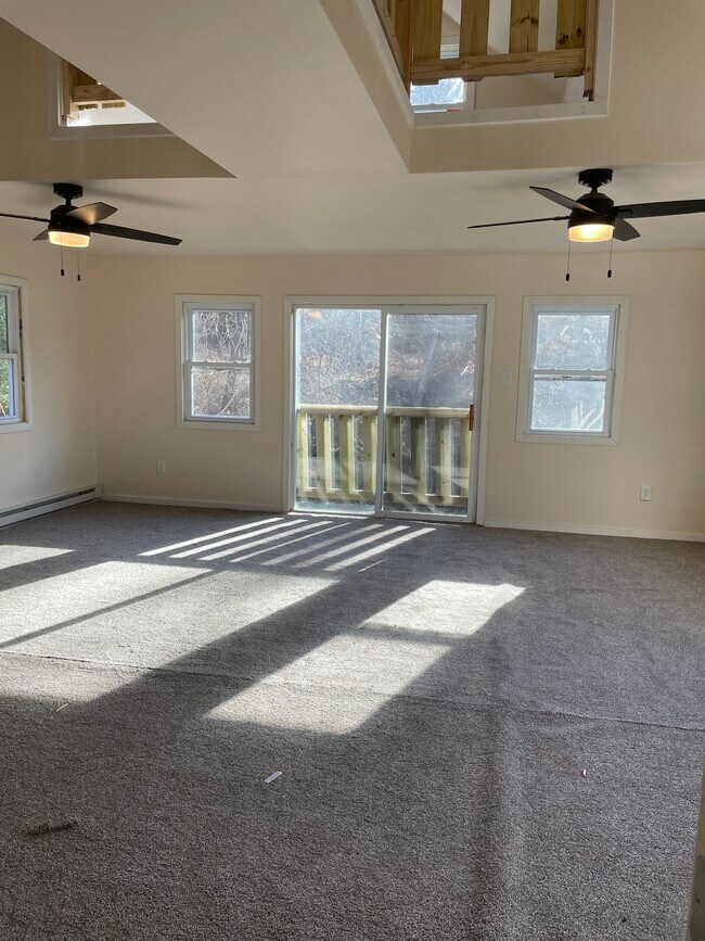 49 Center St, Harveys Lake, PA 18618 House for Rent in Harveys Lake