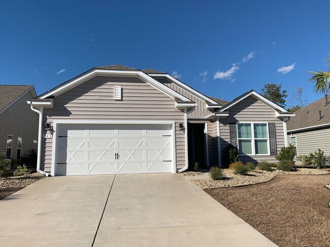 Building Photo - Three-Bedroom, Two-Bath, 1,700 sq ft Home,...