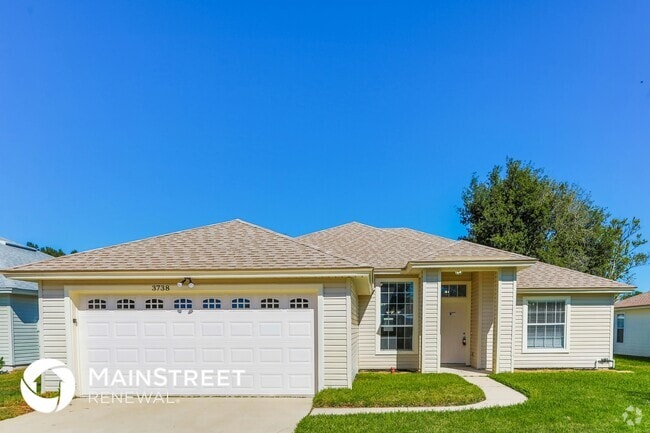 Building Photo - 3738 Woodbriar Dr