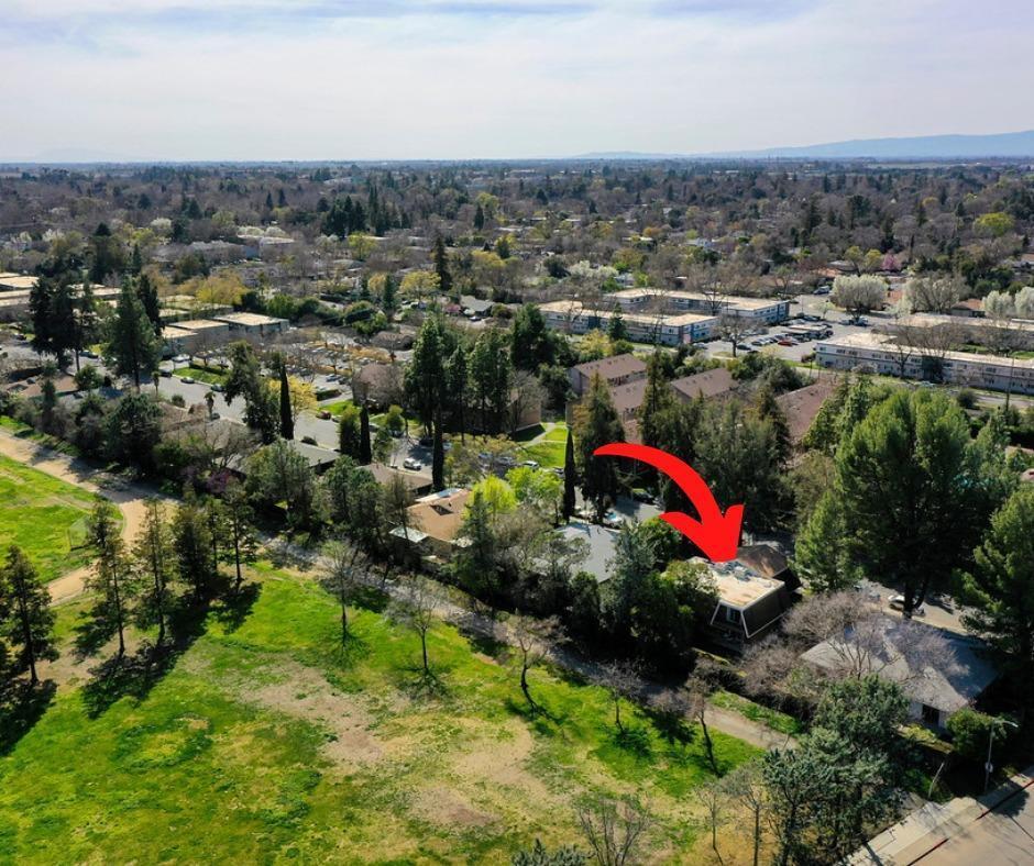 Foto principal - 1122 J St