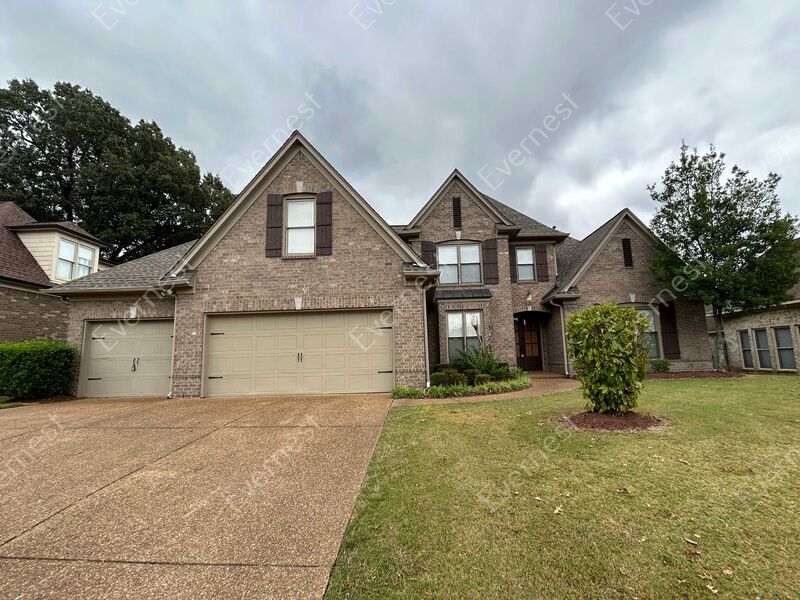 Primary Photo - 4886 Fox Springs Dr