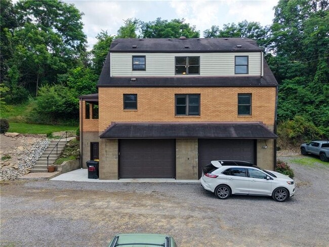 Building Photo - 4465 Mt Troy Rd Ext
