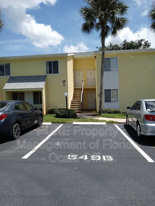 549 Fairways Dr Unit B, Ocala, FL 34472 Condo for Rent in Ocala, FL