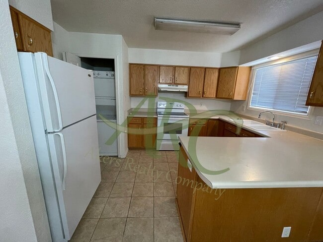 Foto del edificio - 2730 Poplar St