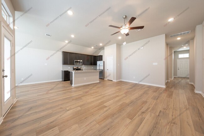 Foto del edificio - 3 Bed|2 Bath- plus Study in Belton ISD - $...