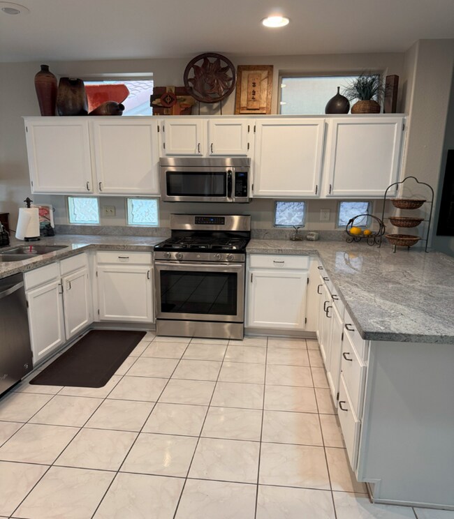 Building Photo - 13714 W Caballero Dr