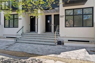 Building Photo - 589 Oakwood Ave