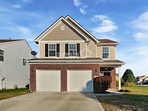 Building Photo - 4291 Raintree Rd