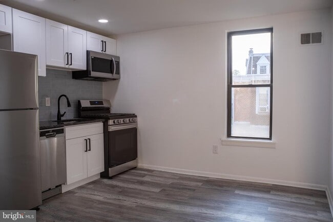 Foto del edificio - 4837 Morris St