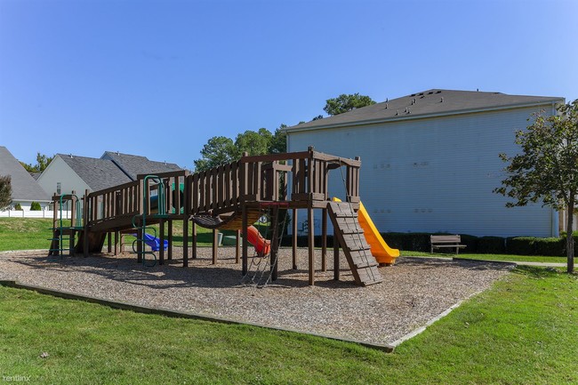 Foto del edificio - 4250 Branch Bend Ln
