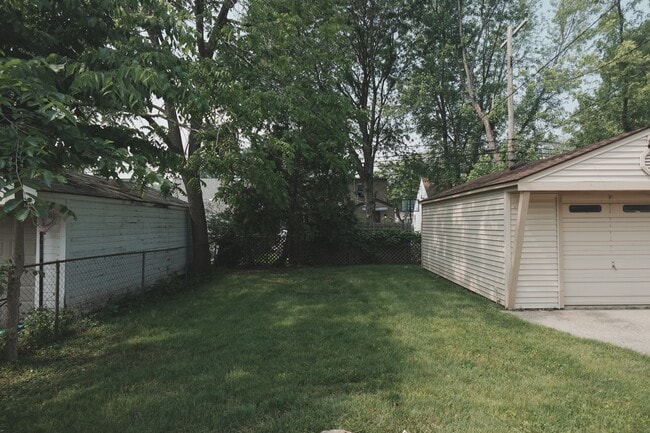 Building Photo - 13407 Sherman Ave