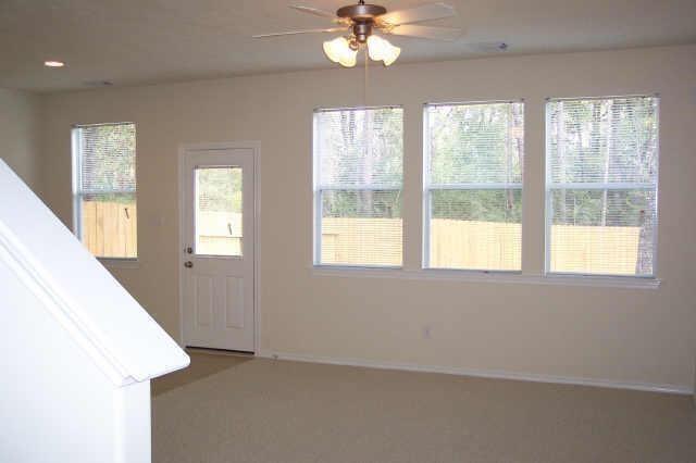 Building Photo - 135 Gallery Cove Ct