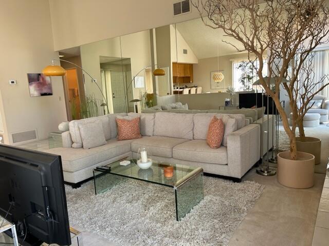 Foto del edificio - 45466 Lupine Ln