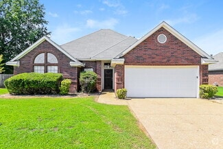 Building Photo - 6690 Autumn Wood Cove