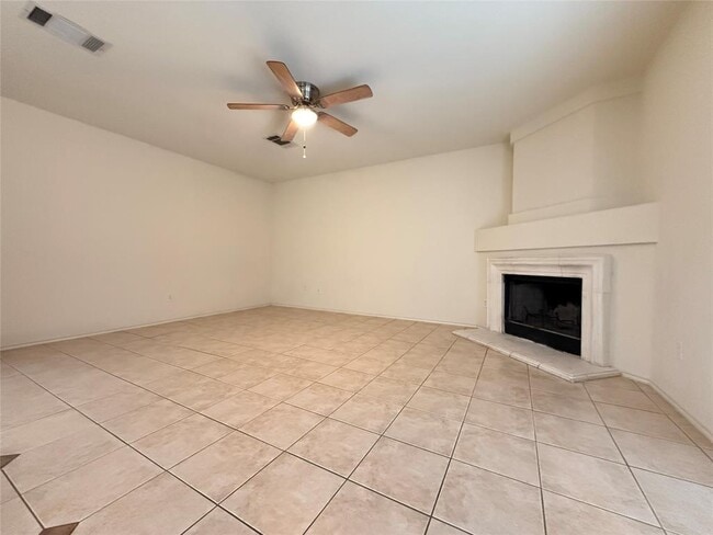 Building Photo - 12940 Dionysus Dr