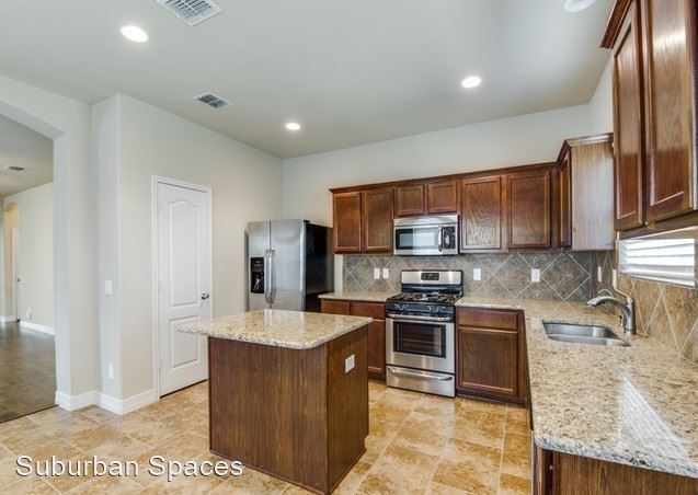 Building Photo - 3 br, 2 bath House - 426 Unicorn Ranch