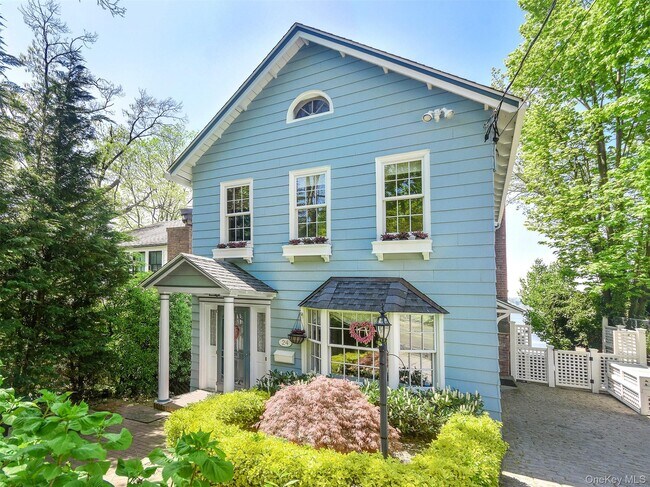 Foto del edificio - 24 Bay Ave