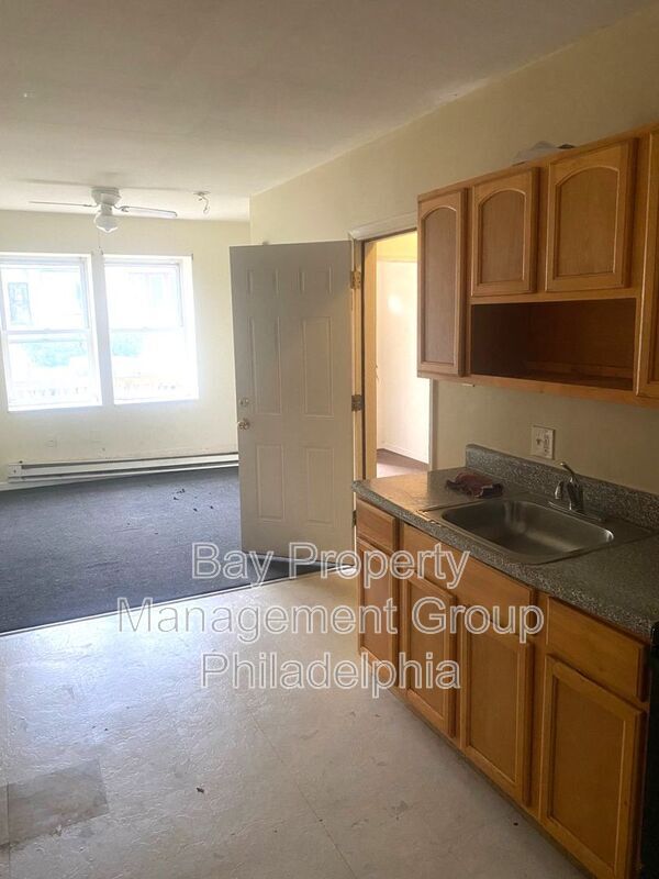 Foto del edificio - 6208 Morton St