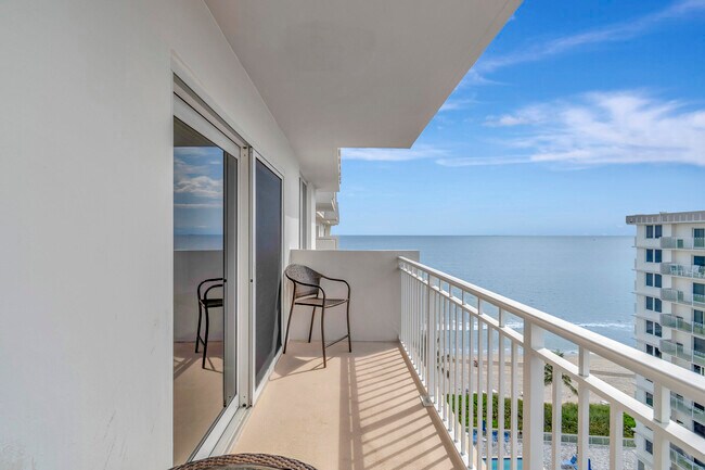 Foto del edificio - 3215 S Ocean Blvd
