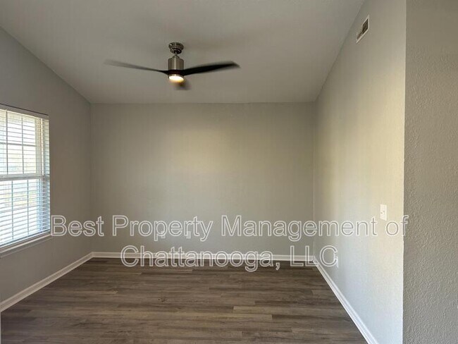 Building Photo - 862 N Orchard Knob Ave