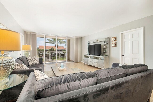 Foto del edificio - 2860 S Ocean Blvd