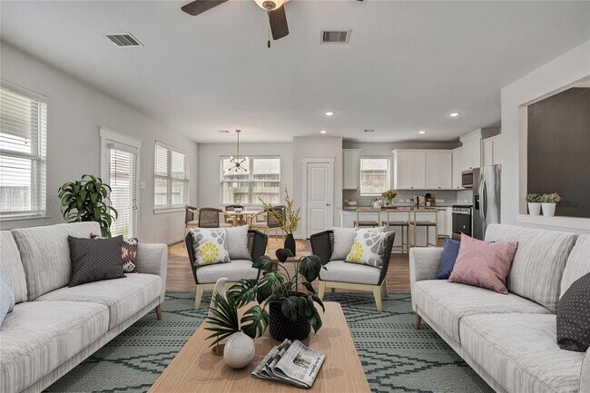 Foto del edificio - 12723 Gallowhill Dr