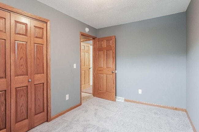 Building Photo - 1245 Chapel Rd