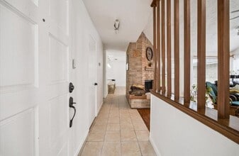 Building Photo - 11526 Villa Heights Dr