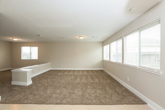 Foto del edificio - 20014 Rustic Lake Ln