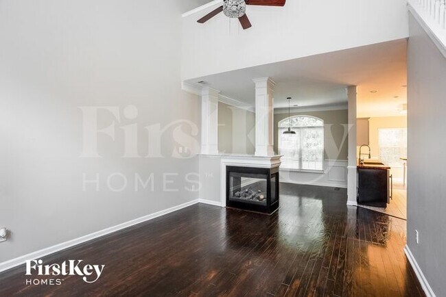 Foto del edificio - 3412 Passour Ridge Ln