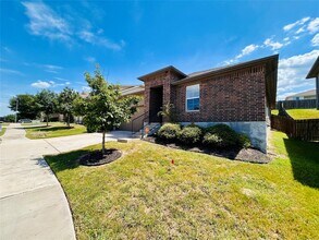 Building Photo - 15205 Wideleaf Cove