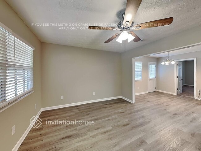 Building Photo - 736 Plainville Trail SW