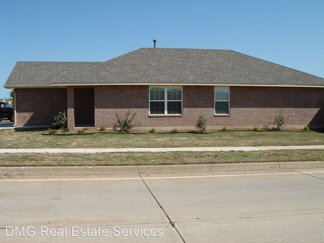 Building Photo - 3 br, 2 bath House - 802 Beaumont Sq