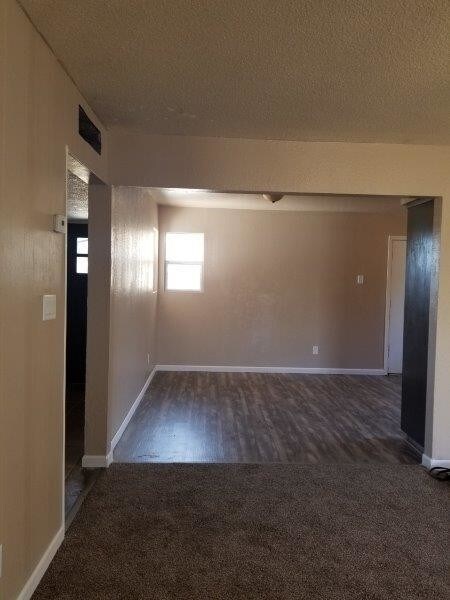 Building Photo - 1044 Oxford Avenue