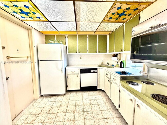 Foto del edificio - 1410 S Ocean Dr