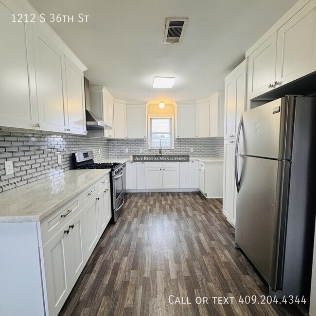 Foto del edificio - 1212 S 36th St