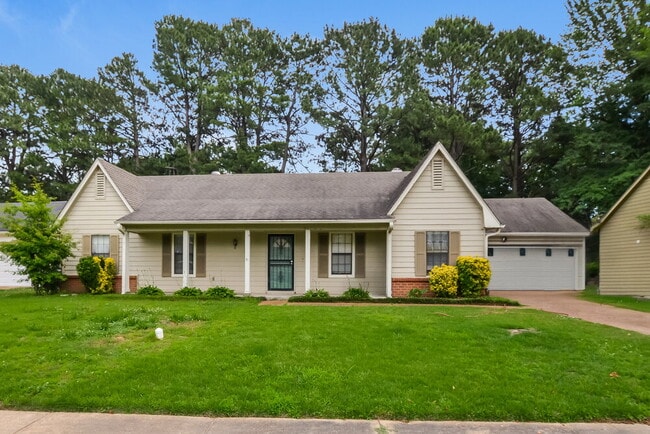 Building Photo - 4632 Wicklow Dr