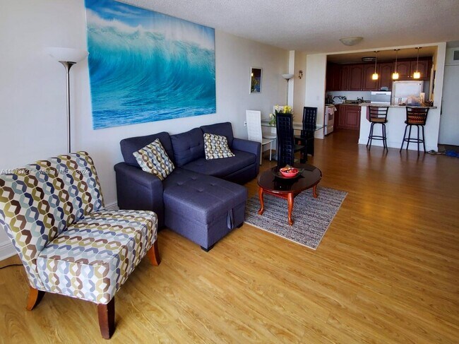 Building Photo - 2101 S Ocean Dr