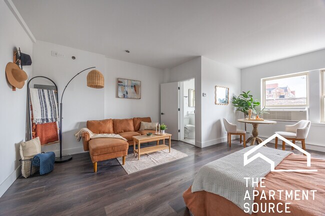 Foto del edificio - 1555 W Hollywood Ave