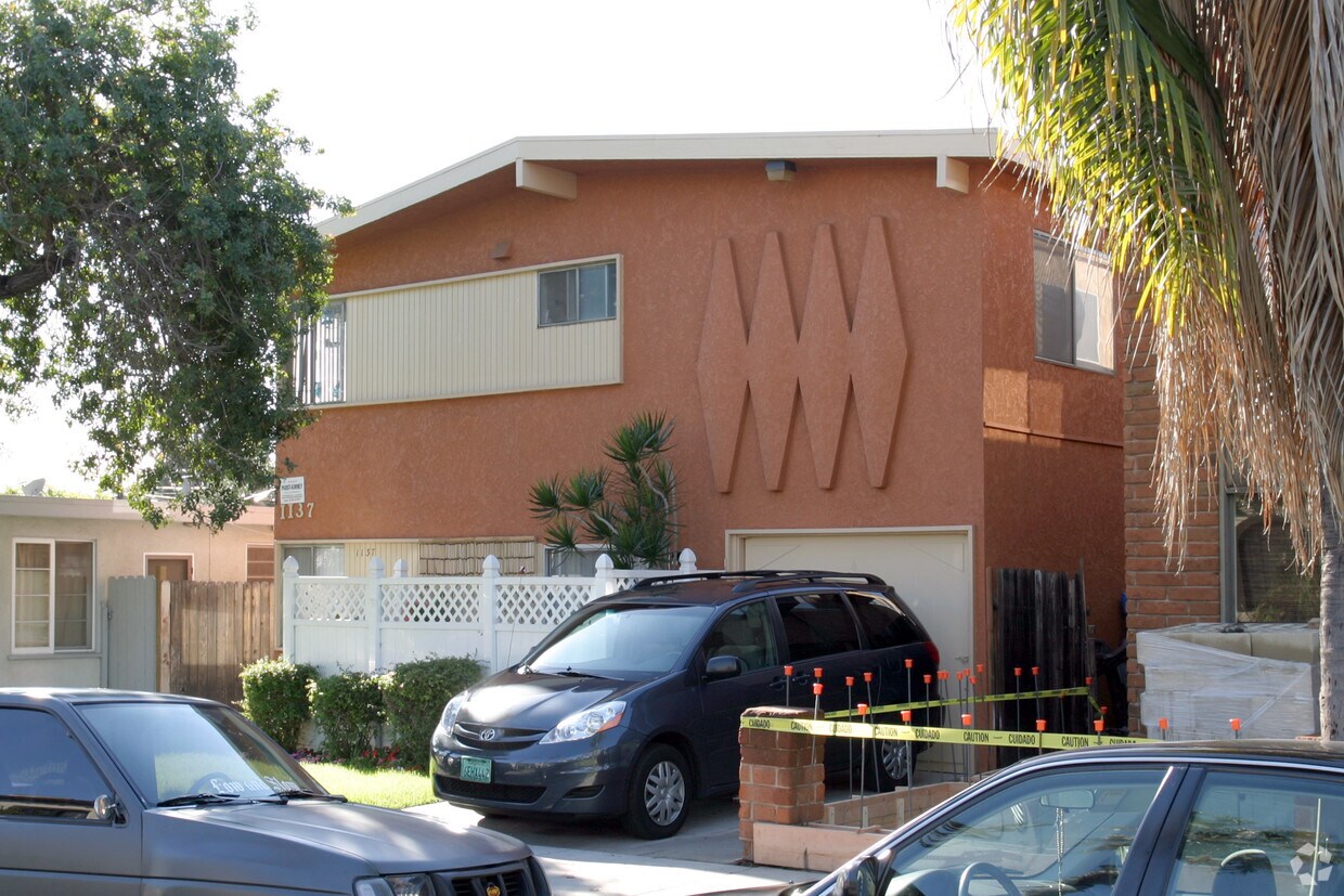Foto principal - 1137 Bennett Ave