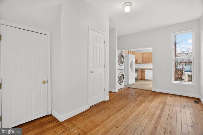 Building Photo - 1642 S Hanover St