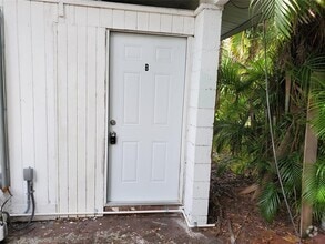 Building Photo - 819 E Las Olas Blvd