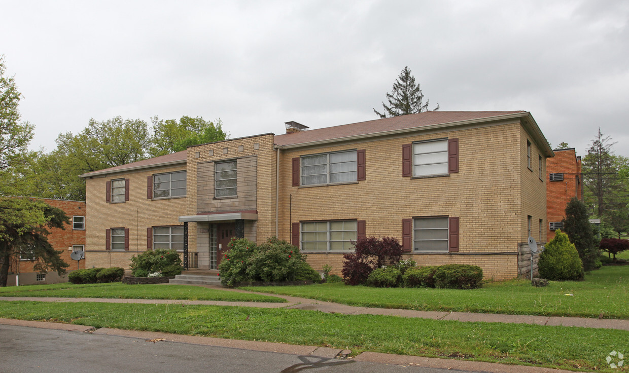 Primary Photo - 5508 Little Flower Rd