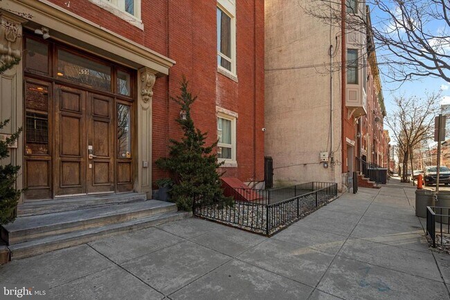 Building Photo - 655-59 N 16th St