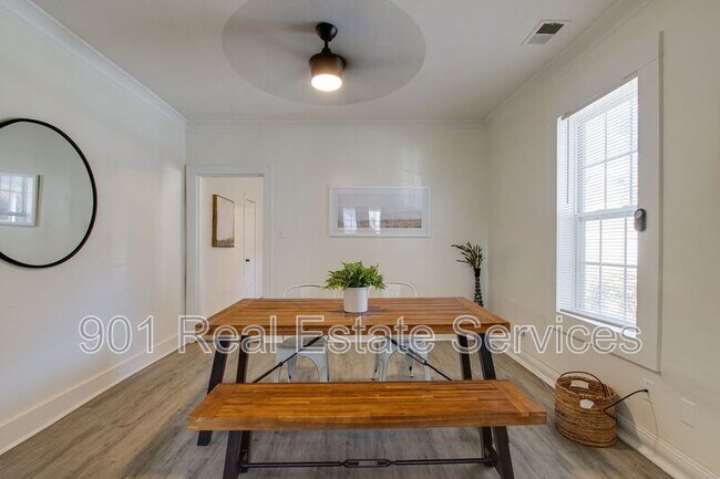 Foto del edificio - 1954 Manila Ave