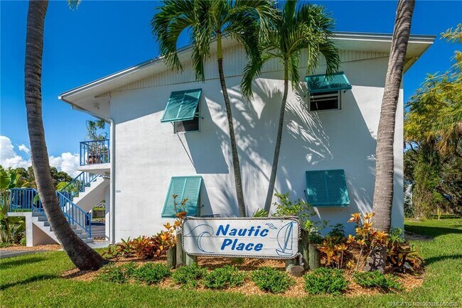 Foto del edificio - 660 SW Bryant Ave